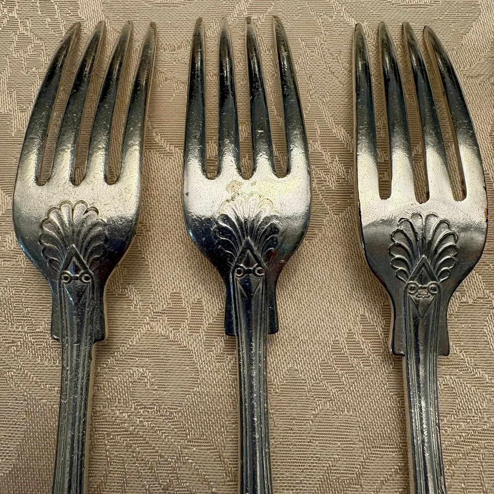 WWII US Navy Officer's Mess Silverplate Flatware 6pc Kings Design USN 1940s